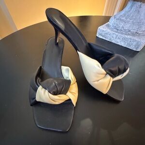 Mara & Mine Kendall Knot Kitten Heels. Black and Tan